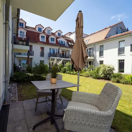 Baltischer Hof 17 *